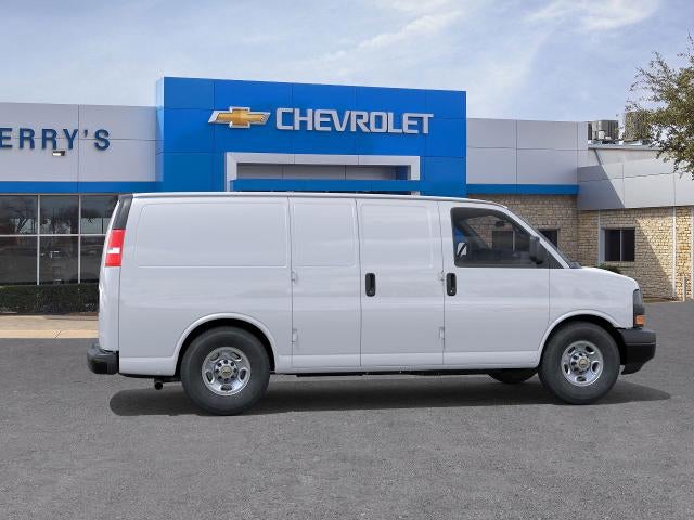 2025 Chevrolet Express Cargo 3500 Base