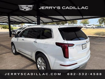 2022 Cadillac XT6 Luxury