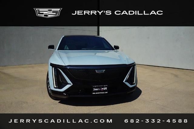 2024 Cadillac LYRIQ Sport 2