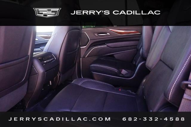 2022 Cadillac Escalade Luxury