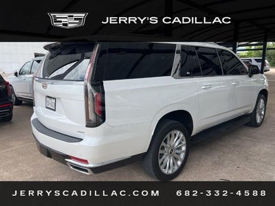 2022 Cadillac Escalade ESV Luxury