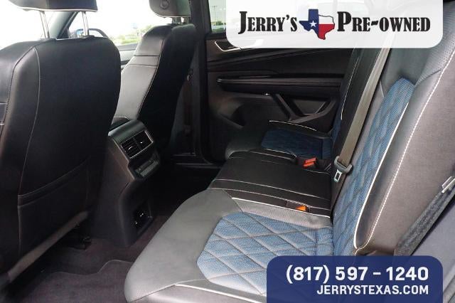 2024 Volkswagen Atlas Cross Sport 2.0T SEL Premium R-Line