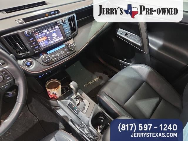 2018 Toyota RAV4 SE