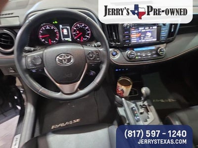2018 Toyota RAV4 SE
