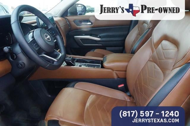 2023 Nissan Pathfinder Platinum