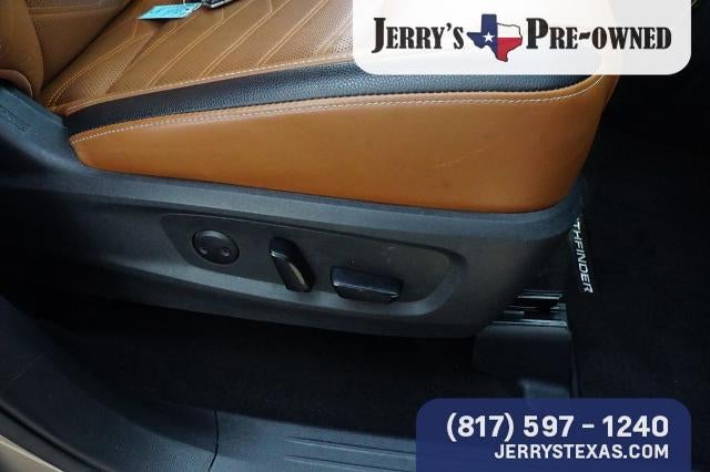 2023 Nissan Pathfinder Platinum