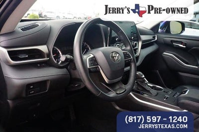 2022 Toyota Highlander XLE
