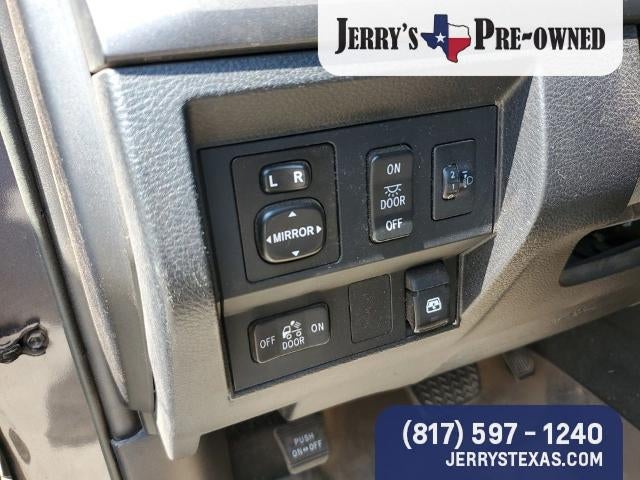 2014 Toyota Tundra 4WD Truck SR5