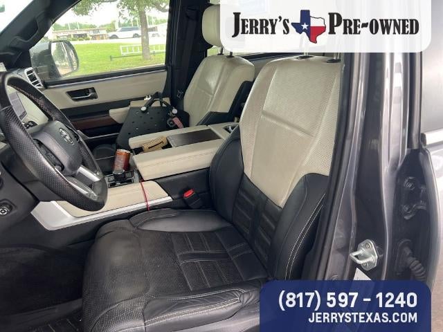2024 Toyota Sequoia SR5