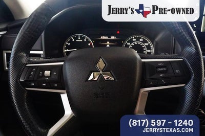 2025 Mitsubishi Outlander ES