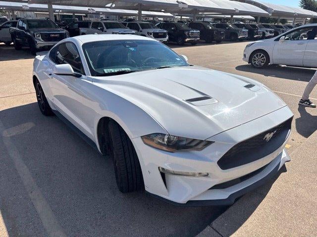 2021 Ford Mustang EcoBoost
