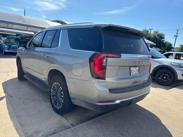 2025 GMC Yukon Elevation