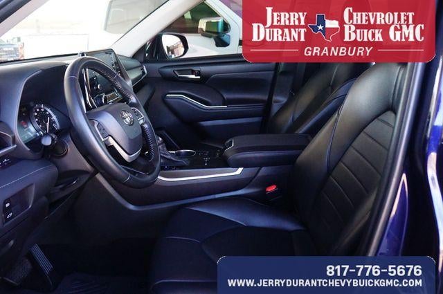 2022 Toyota Highlander XLE