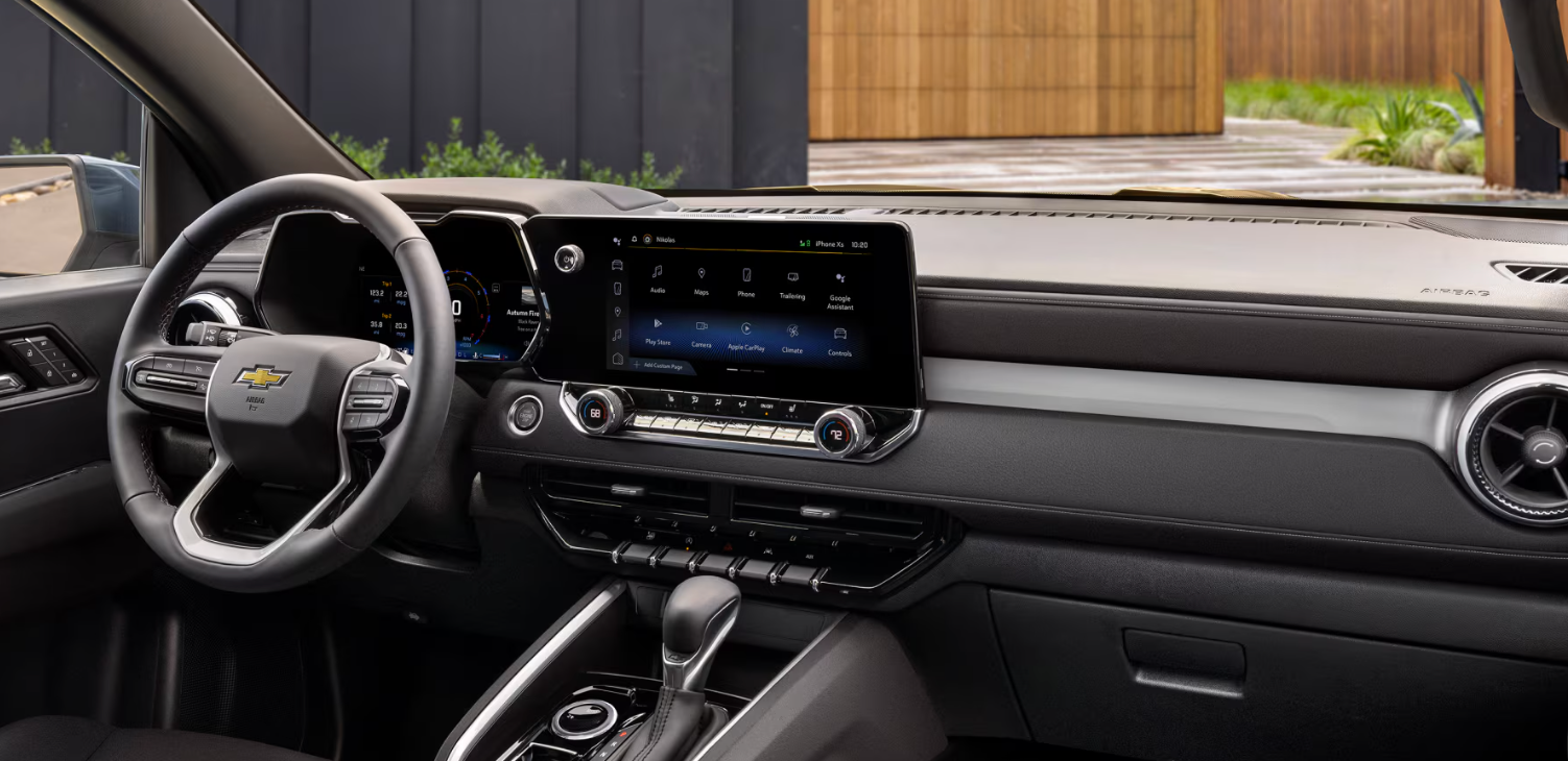 Interior of gray 2026 Chevy Colorado for sale near Arlington, TX